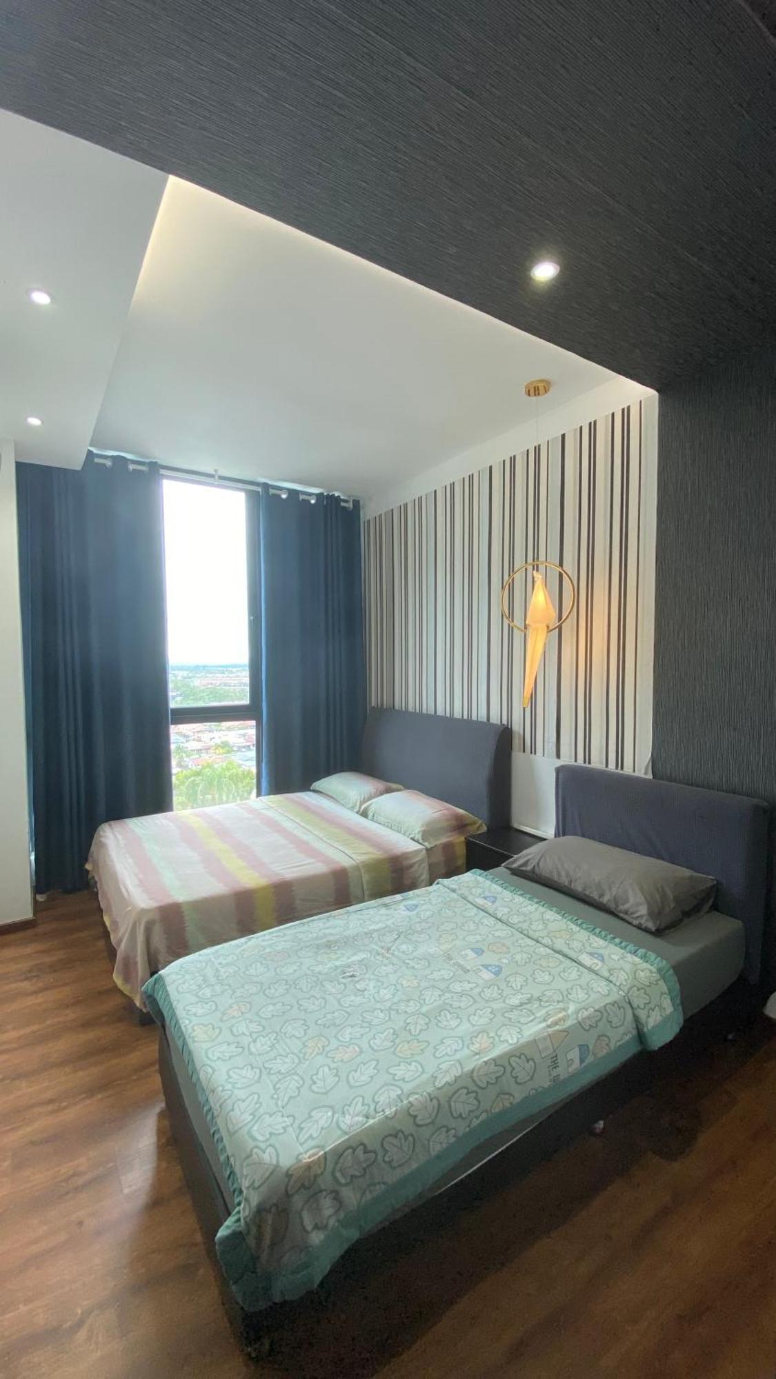 8Pax Cozy Home Stay Jazz Suites 1 Vivacity Kuching Sarawak 3Br Exterior foto